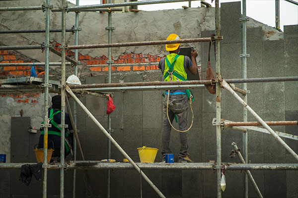 La construcción continuará siendo uno de los sectores con mayores oportunidades laborales para los inmigrantes